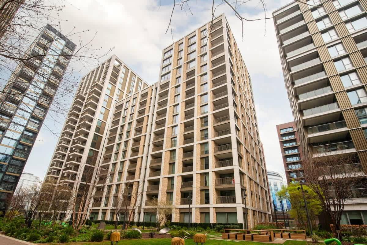 Lux And Large 2 Bed Battersea Power Station Appartement