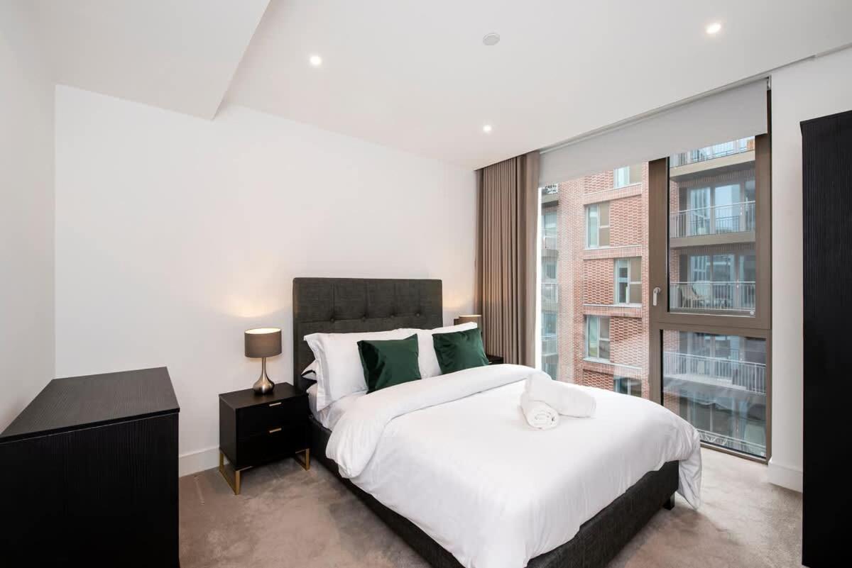 Lux And Large 2 Bed Battersea Power Station Londres